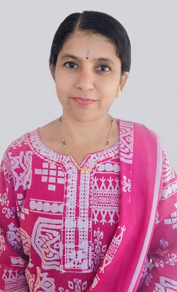 Surekha Ashok Marathe - Full time Baby Sitter in Malad West in Mumbai